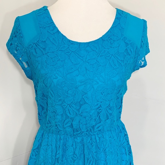 2/$20🌸 Urban Outfitters Lace Dress - Picture 2 of 8